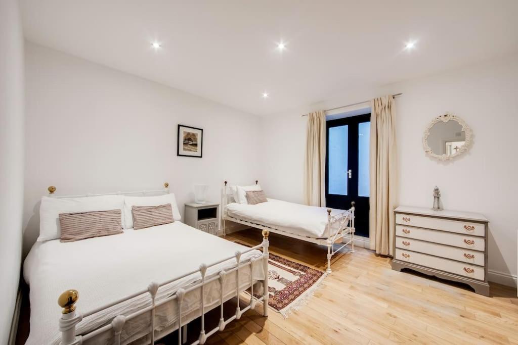 Princes Villa - Large Fully Self Contained Flat, 5 Minutes From The Sea Hastings Eksteriør billede