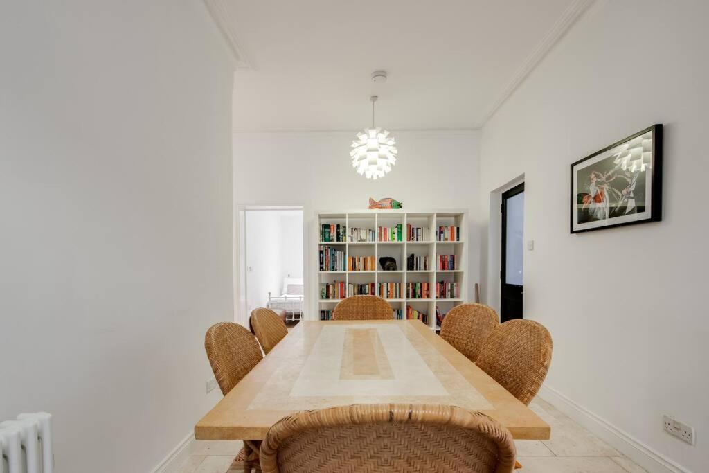 Princes Villa - Large Fully Self Contained Flat, 5 Minutes From The Sea Hastings Eksteriør billede