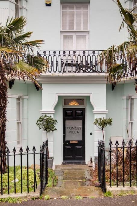 Princes Villa - Large Fully Self Contained Flat, 5 Minutes From The Sea Hastings Eksteriør billede