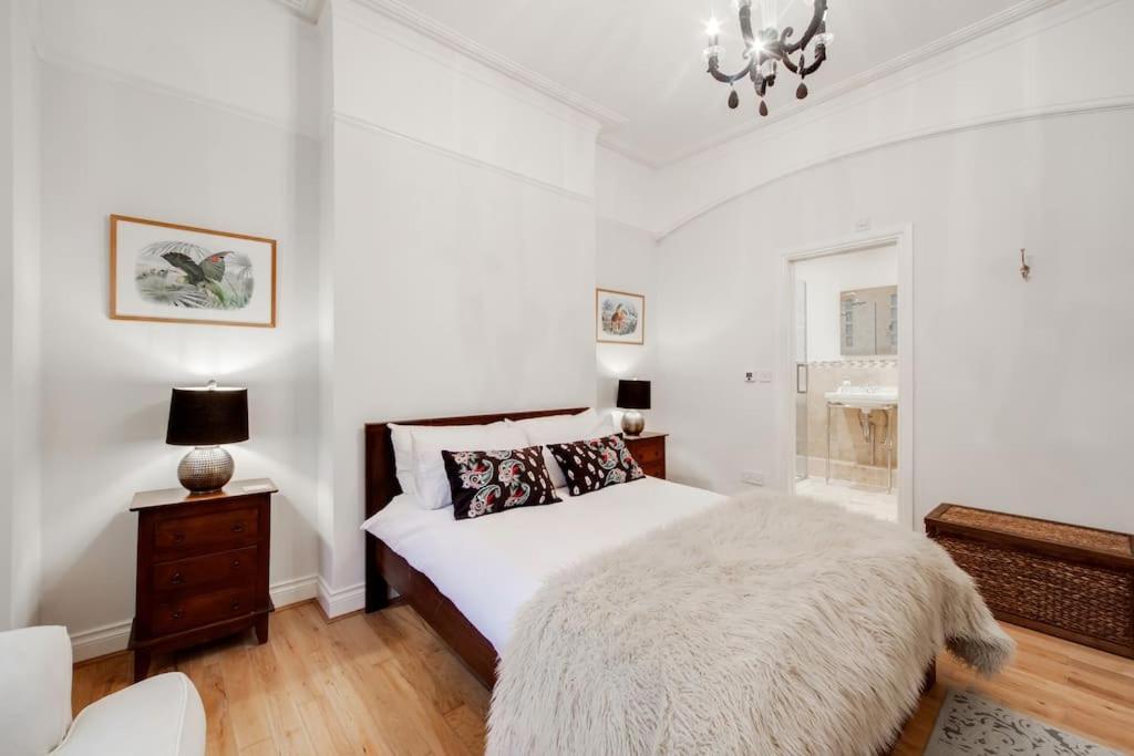 Princes Villa - Large Fully Self Contained Flat, 5 Minutes From The Sea Hastings Eksteriør billede