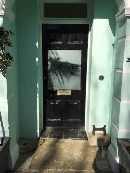 Princes Villa - Large Fully Self Contained Flat, 5 Minutes From The Sea Hastings Eksteriør billede