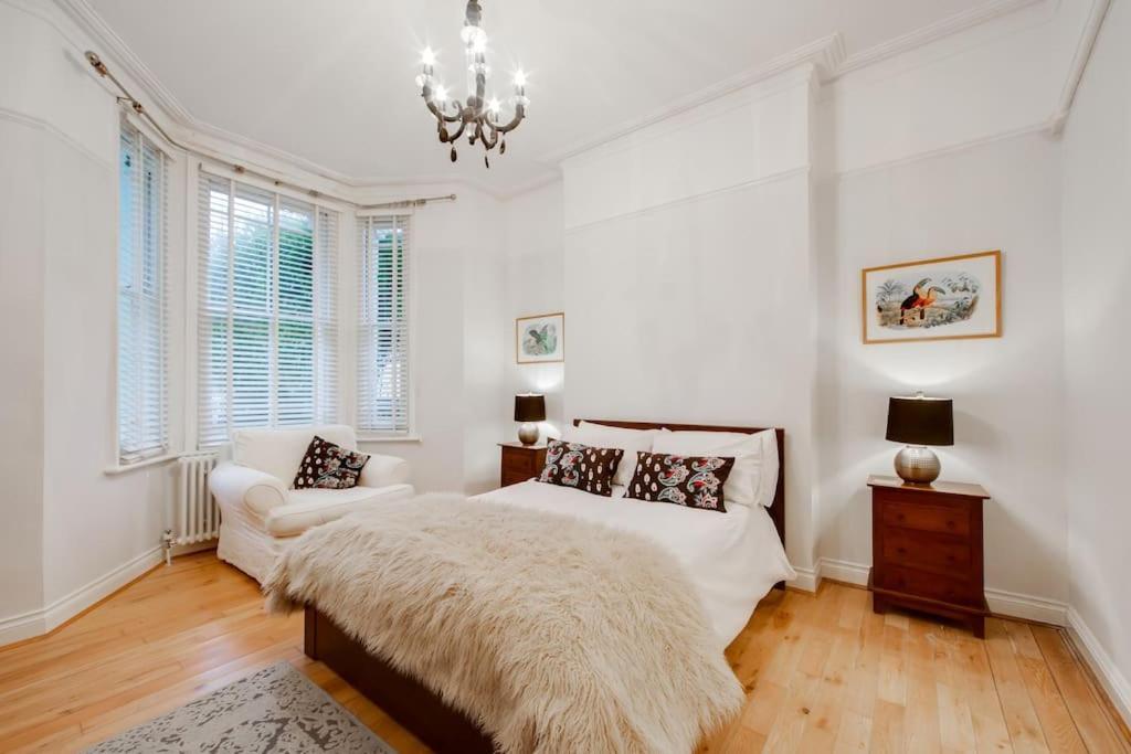 Princes Villa - Large Fully Self Contained Flat, 5 Minutes From The Sea Hastings Eksteriør billede